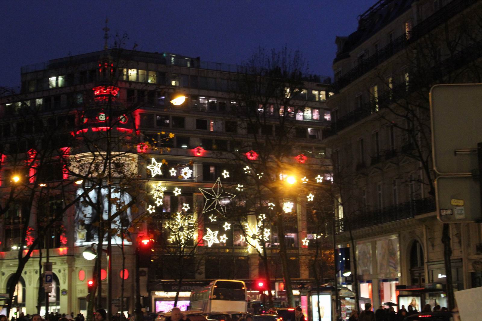 Grands boulevards  parisien  Noel